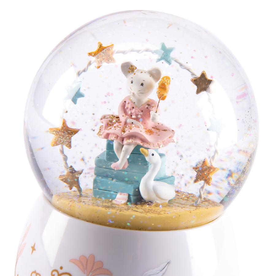 La Petite École de Danse Musical Snow Globe