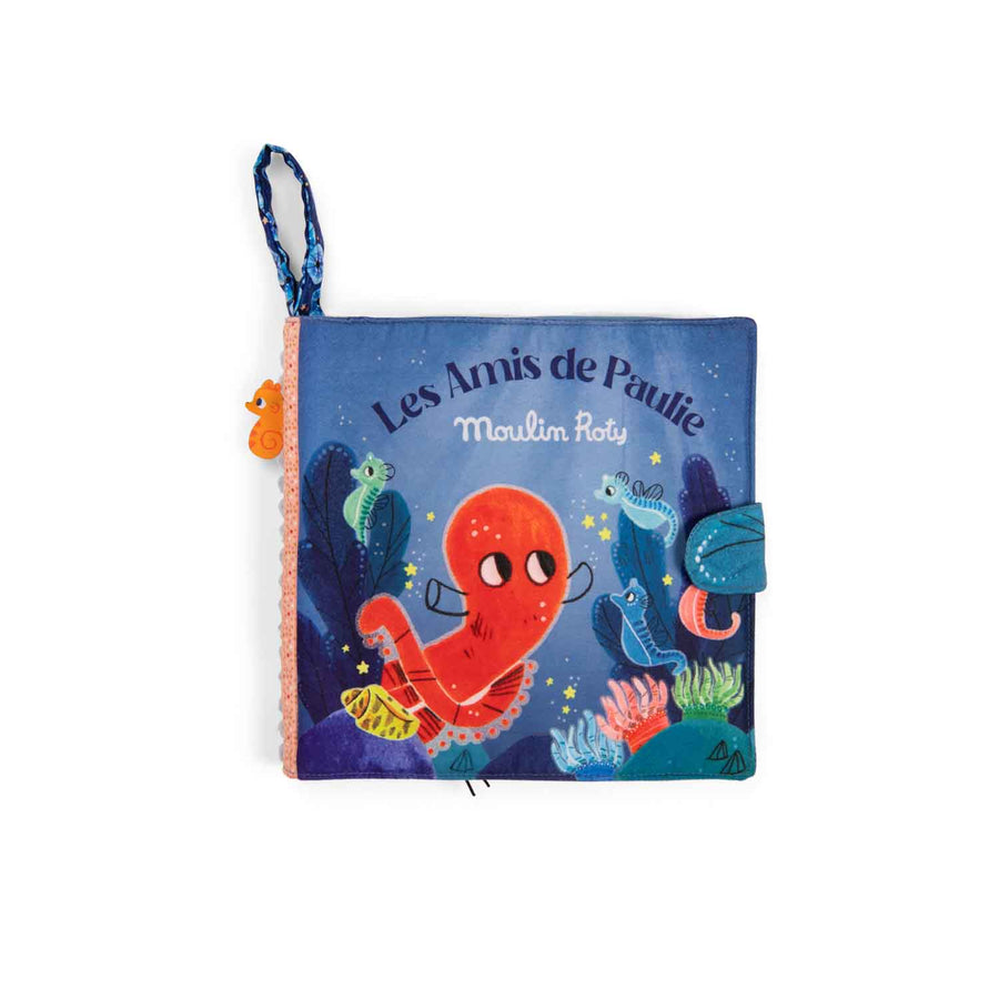 Les Aventures de Paulie Fabric Activity Book