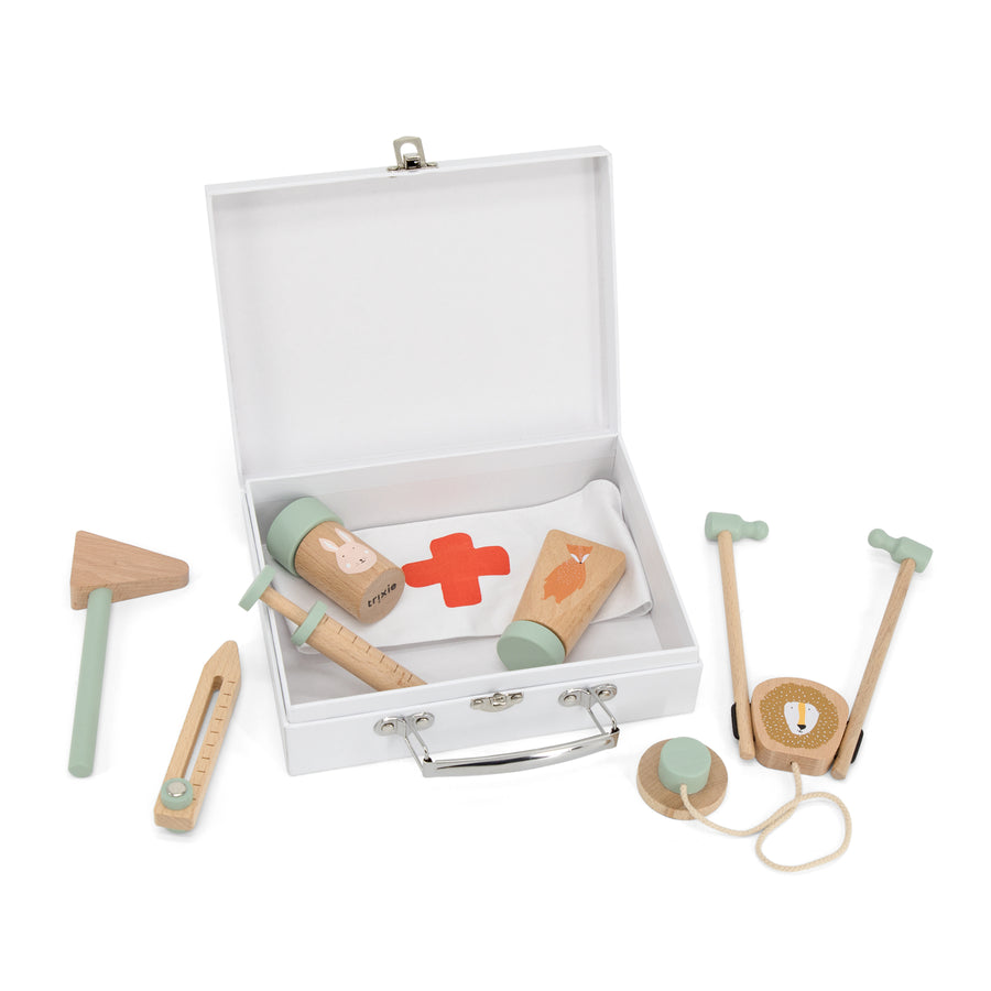 Wooden Doctor Set