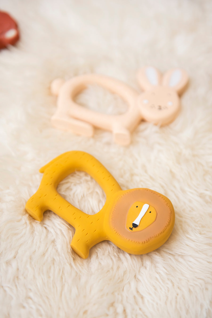 Natural Rubber Grasping Toy - Mr. Lion