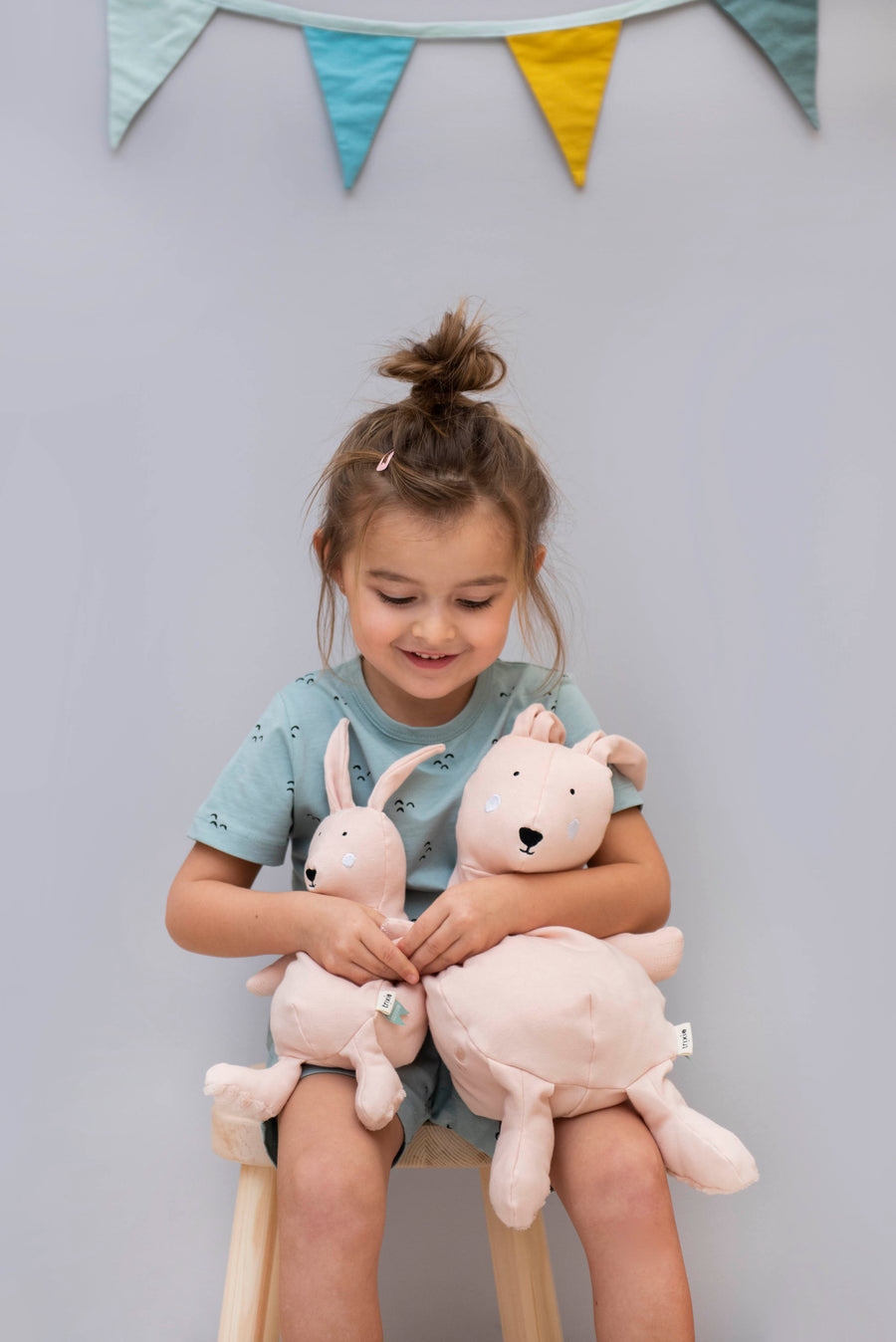 Plush Toy Large - Mrs. Rabbit